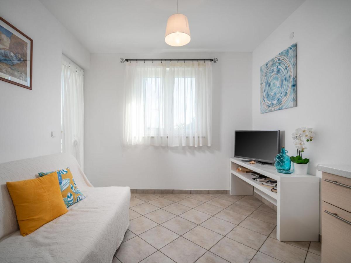 Apartment Fiore-1 By Interhome Gedići Exterior foto